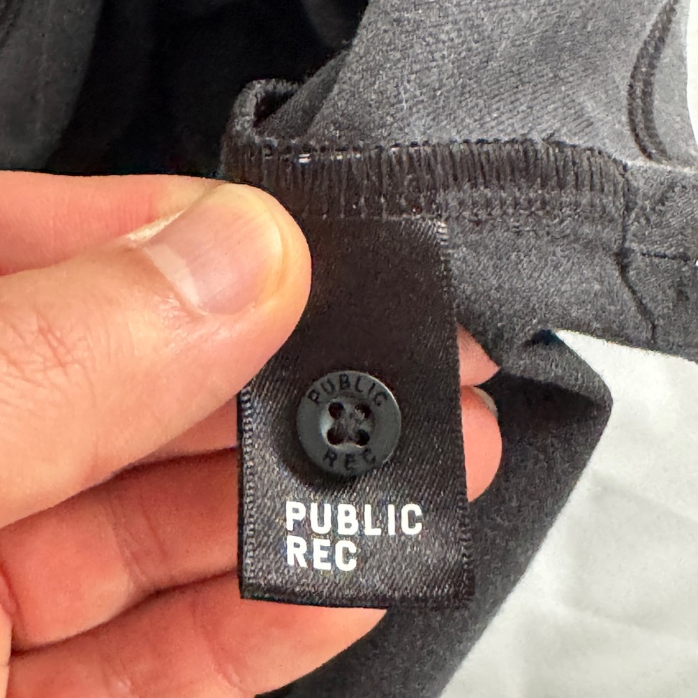 Public Rec button down - Picture 4 of 5